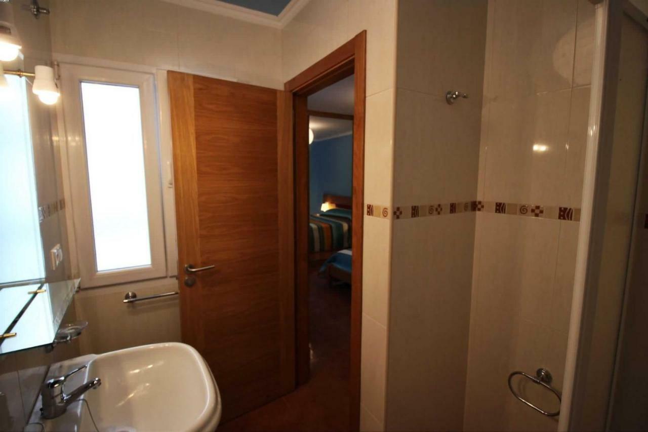 Pisos Buno Appartement Buitenkant foto