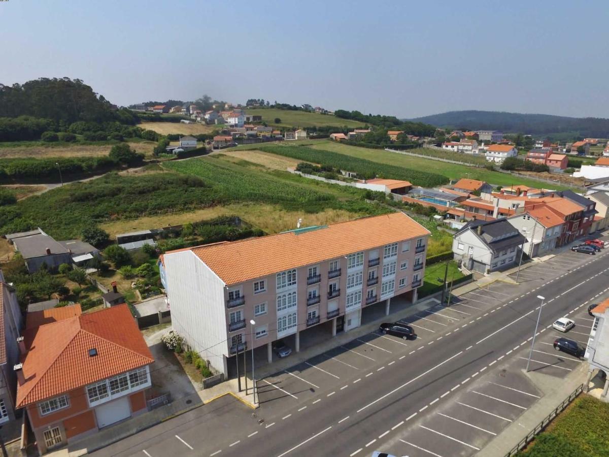 Pisos Buno Appartement Buitenkant foto