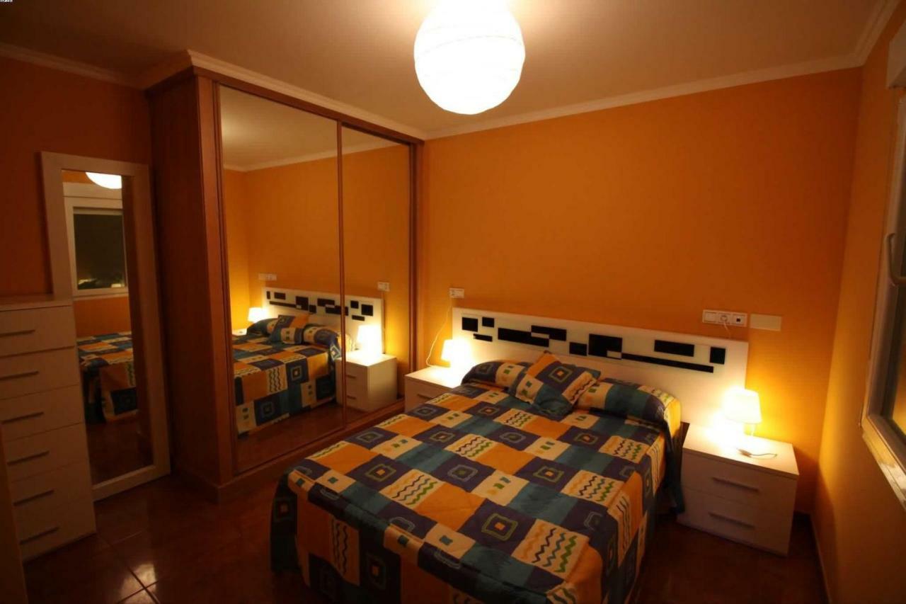 Pisos Buno Appartement Buitenkant foto