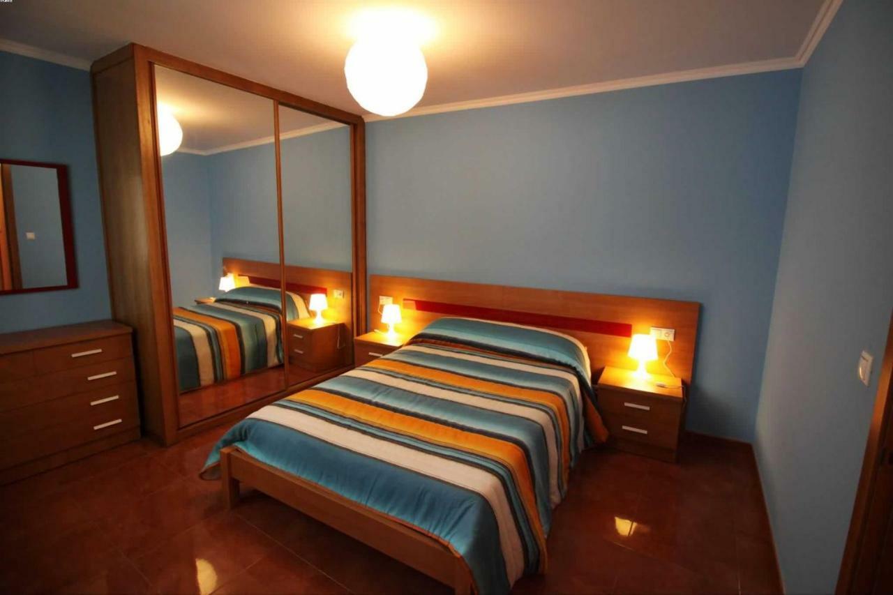 Pisos Buno Appartement Buitenkant foto