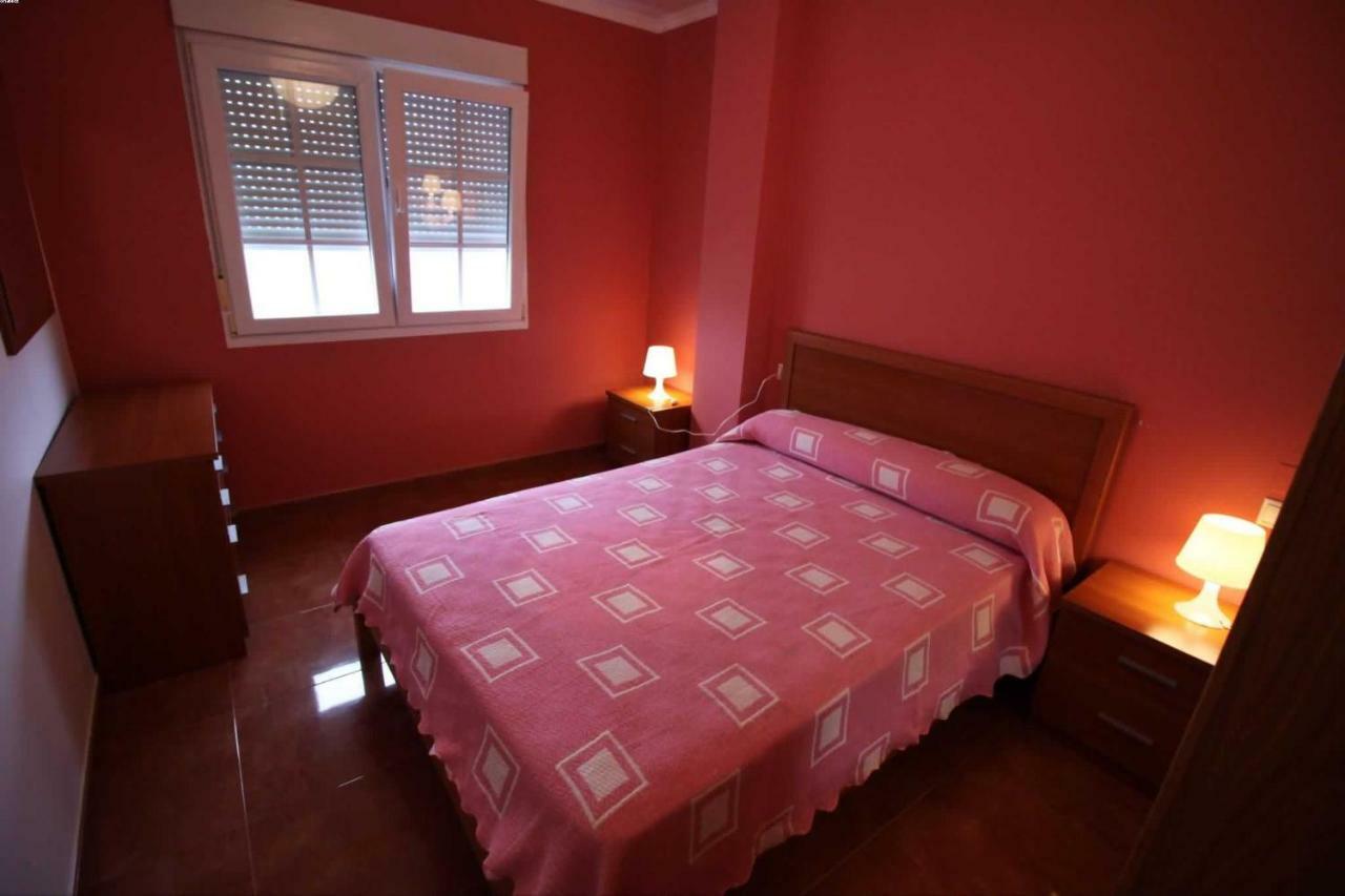 Pisos Buno Appartement Buitenkant foto